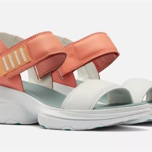 Sorel Women's Explorer Blitz Stride Sandals Paradiso Peach/Sea Salt Size 7.5
